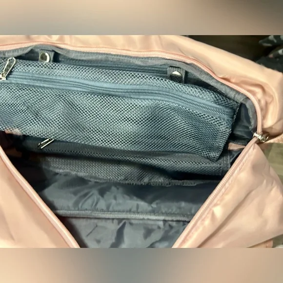 Tymo Black and Red Hair Straightener - Picture 7 of 7